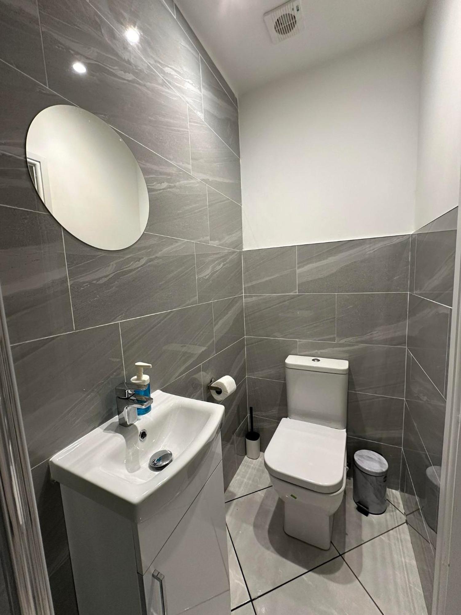 Guest&Rest Ealing 5 Apartamento Exterior foto