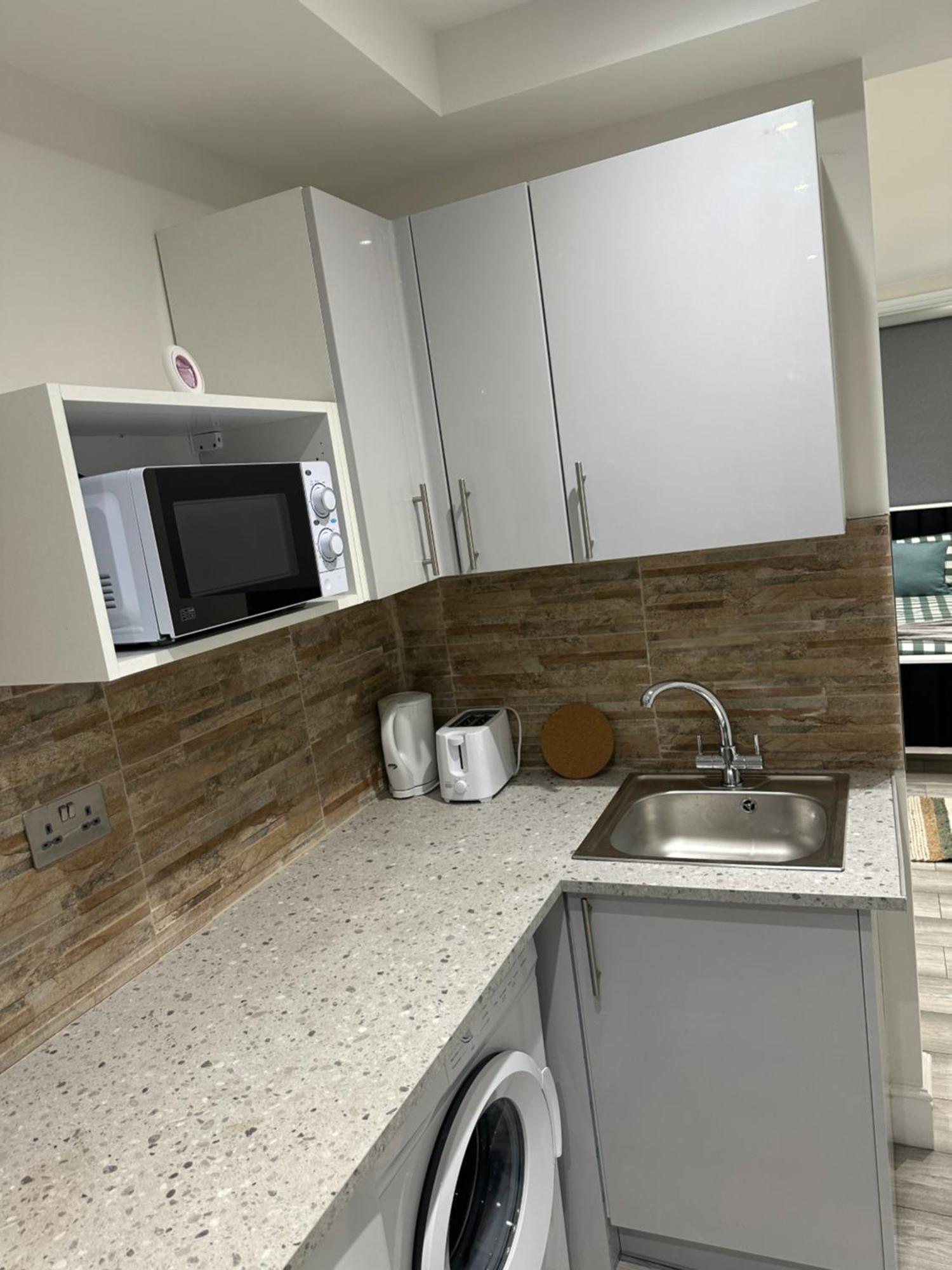 Guest&Rest Ealing 5 Apartamento Exterior foto